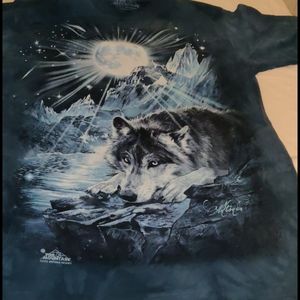 The Mountain wolf t-shirt